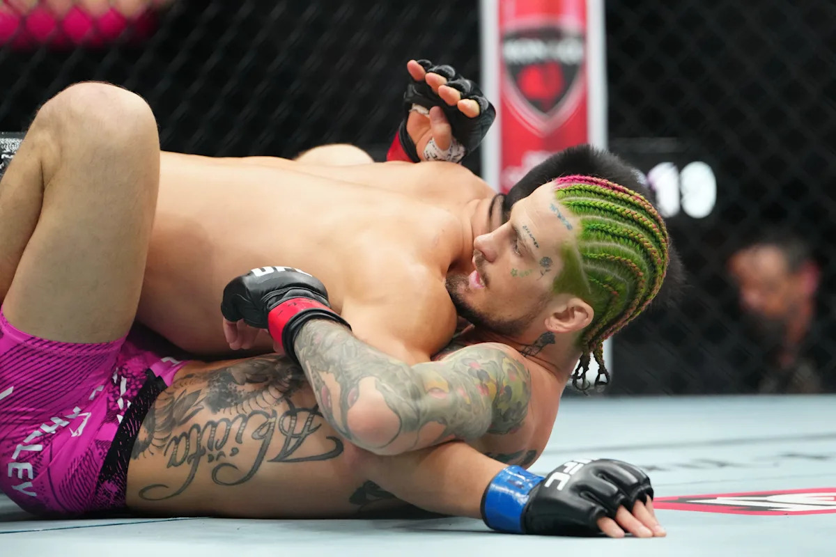 Aljamain Sterling zdziwiony punktacją walki O'Malley vs. Yadong na UFC 324