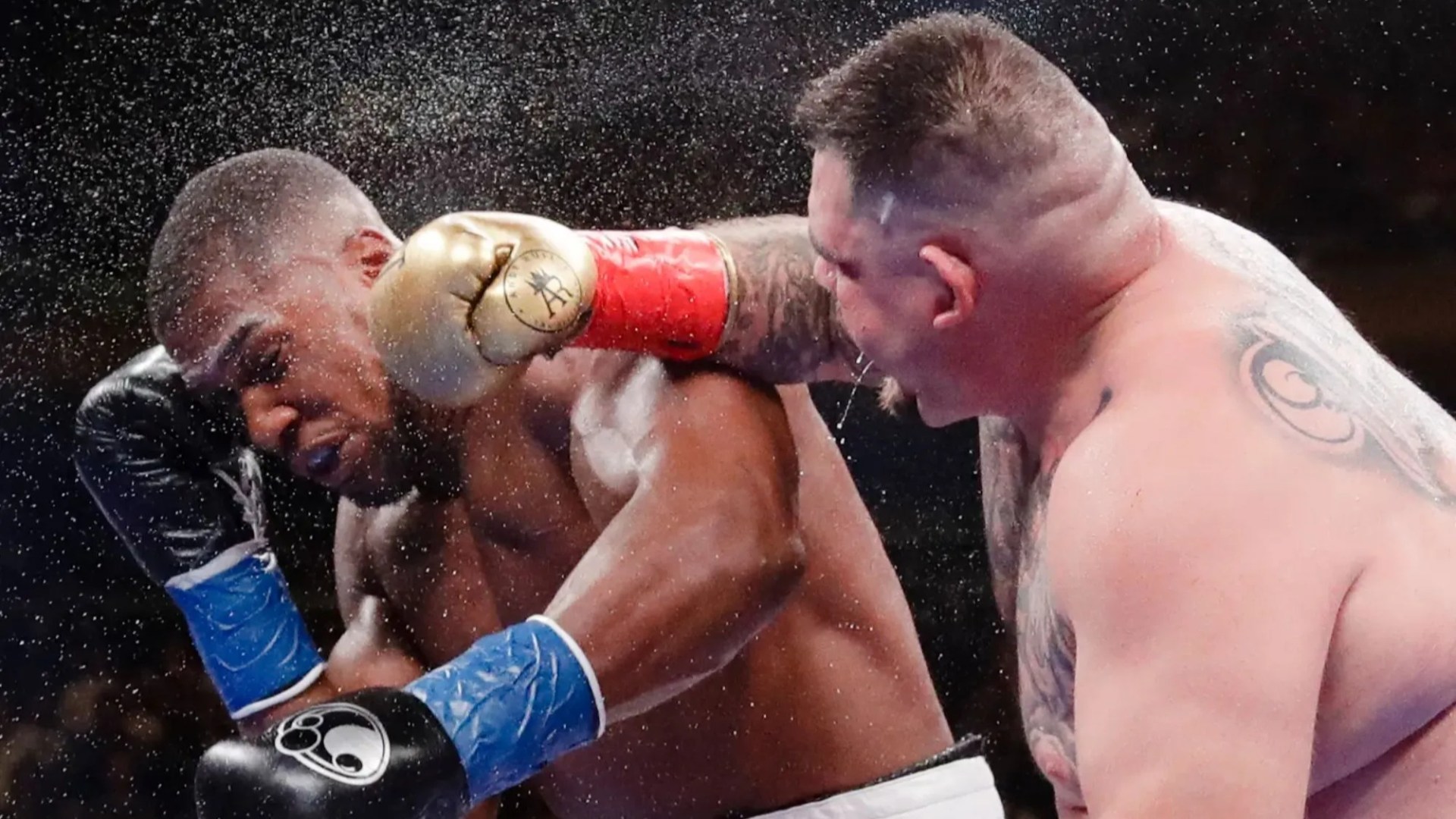 Andy Ruiz Jr podpisuje kontrakt z Eddie Hearnem. Druga szansa byłego mistrza