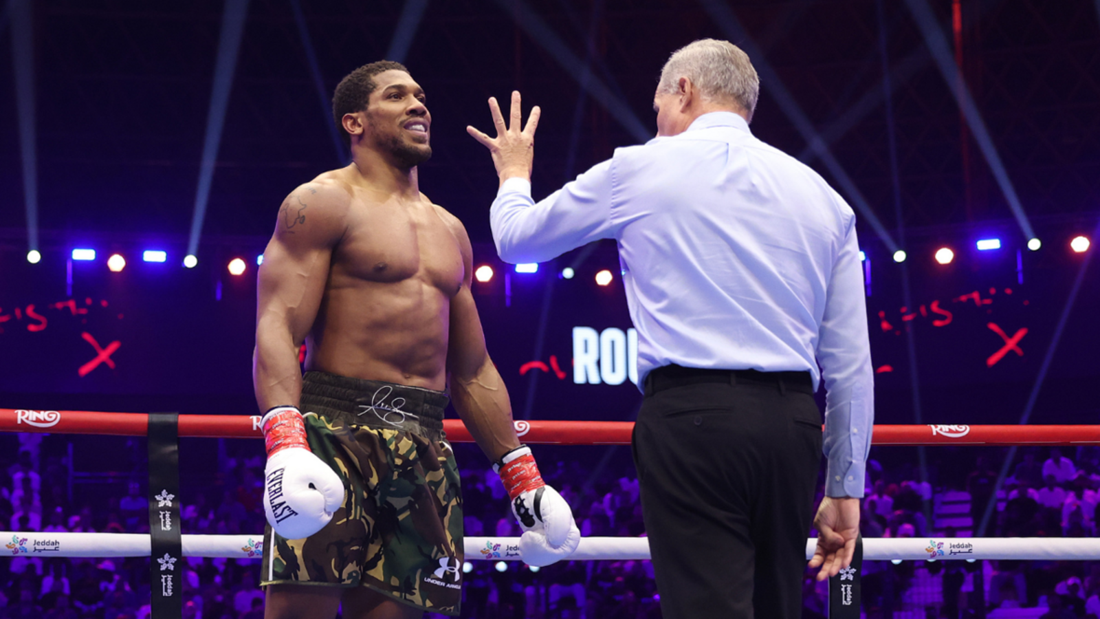 Dramatyczny zwrot akcji: Anthony Joshua przetrwał dwa nokdauny i znokautował Kristiana Prengę