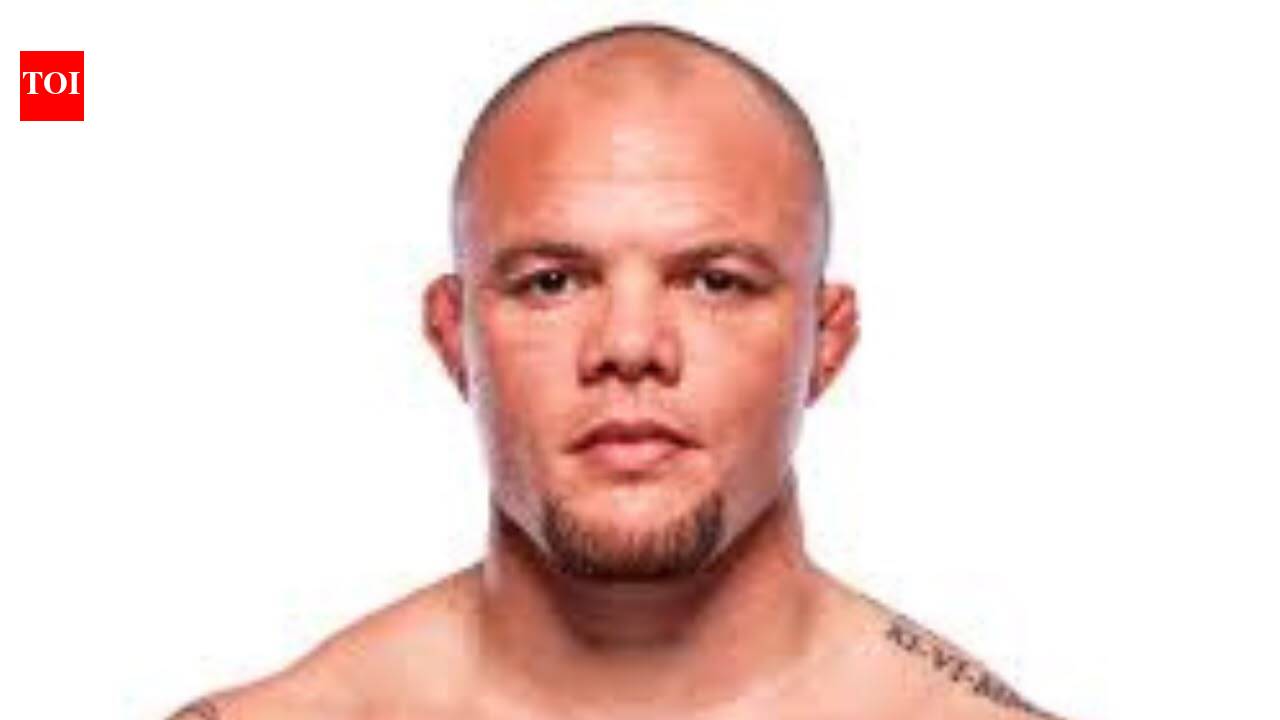 Anthony Smith arrest update: Former UFC star granted $500K bond as judge orders no contact with wife