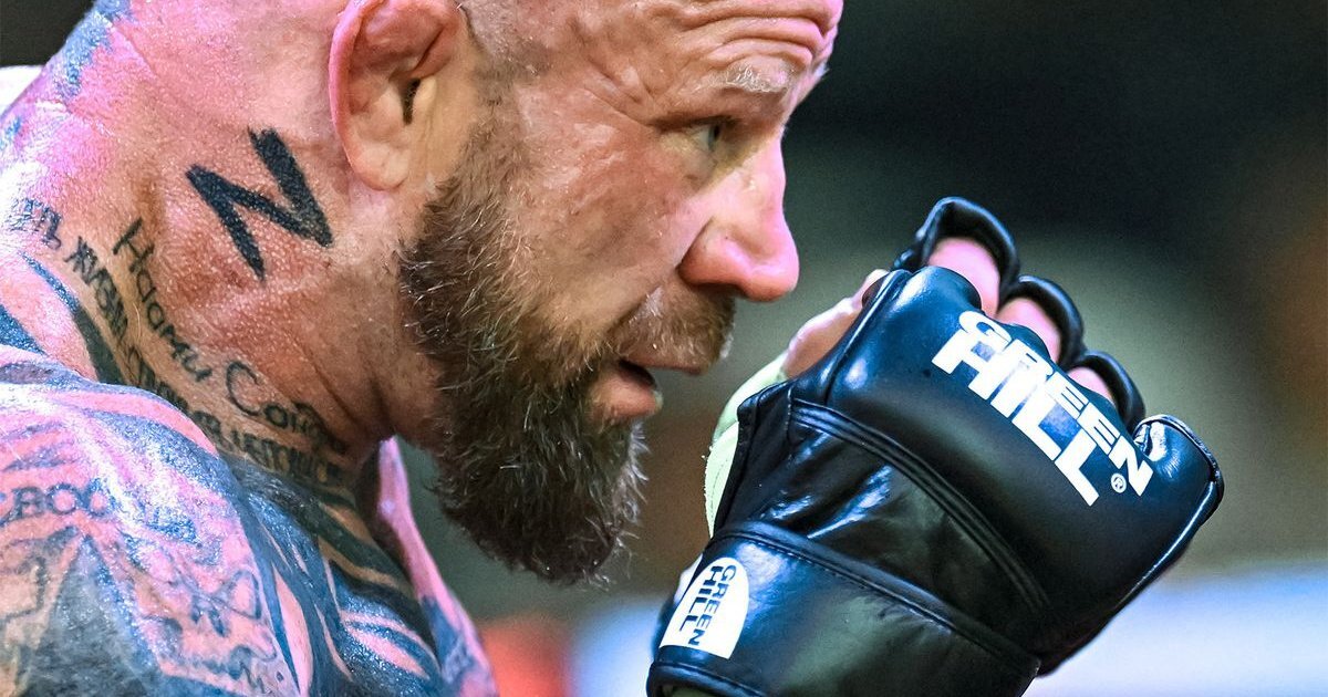 Legenda MMA Jeff Monson celuje w walkę z Emelianenko