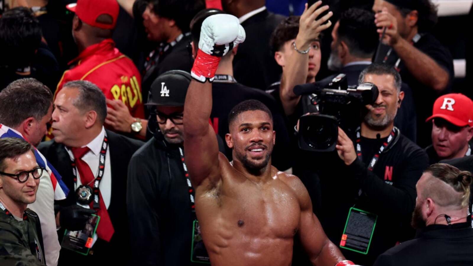 Anthony Joshua vs Tyson Fury coraz bliżej? Dziennikarz podaje nowy termin i platformę