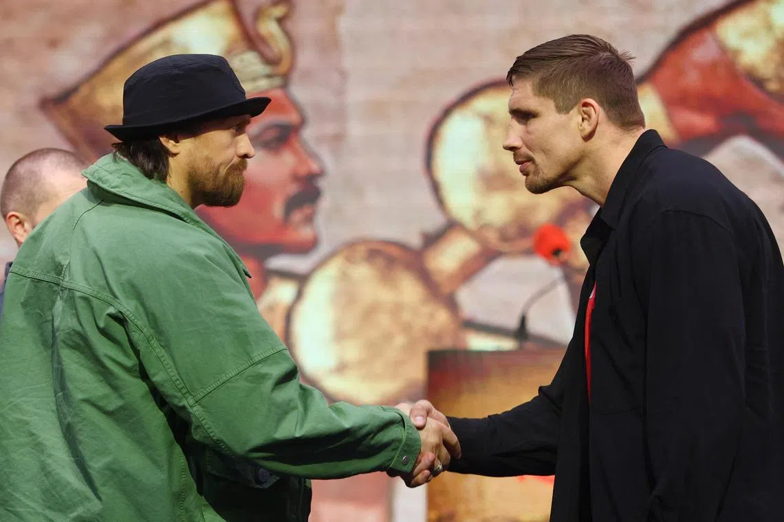 Oleksandr Usyk broni decyzji o walce z kickbokserem Rico Verhoevenem