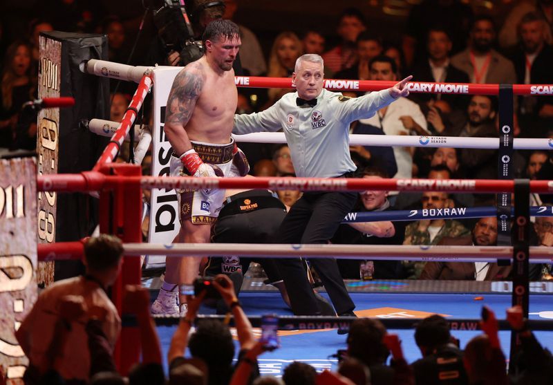 Rico Verhoeven żąda przeprosin i rewanżu po walce z Oleksandrem Usykiem