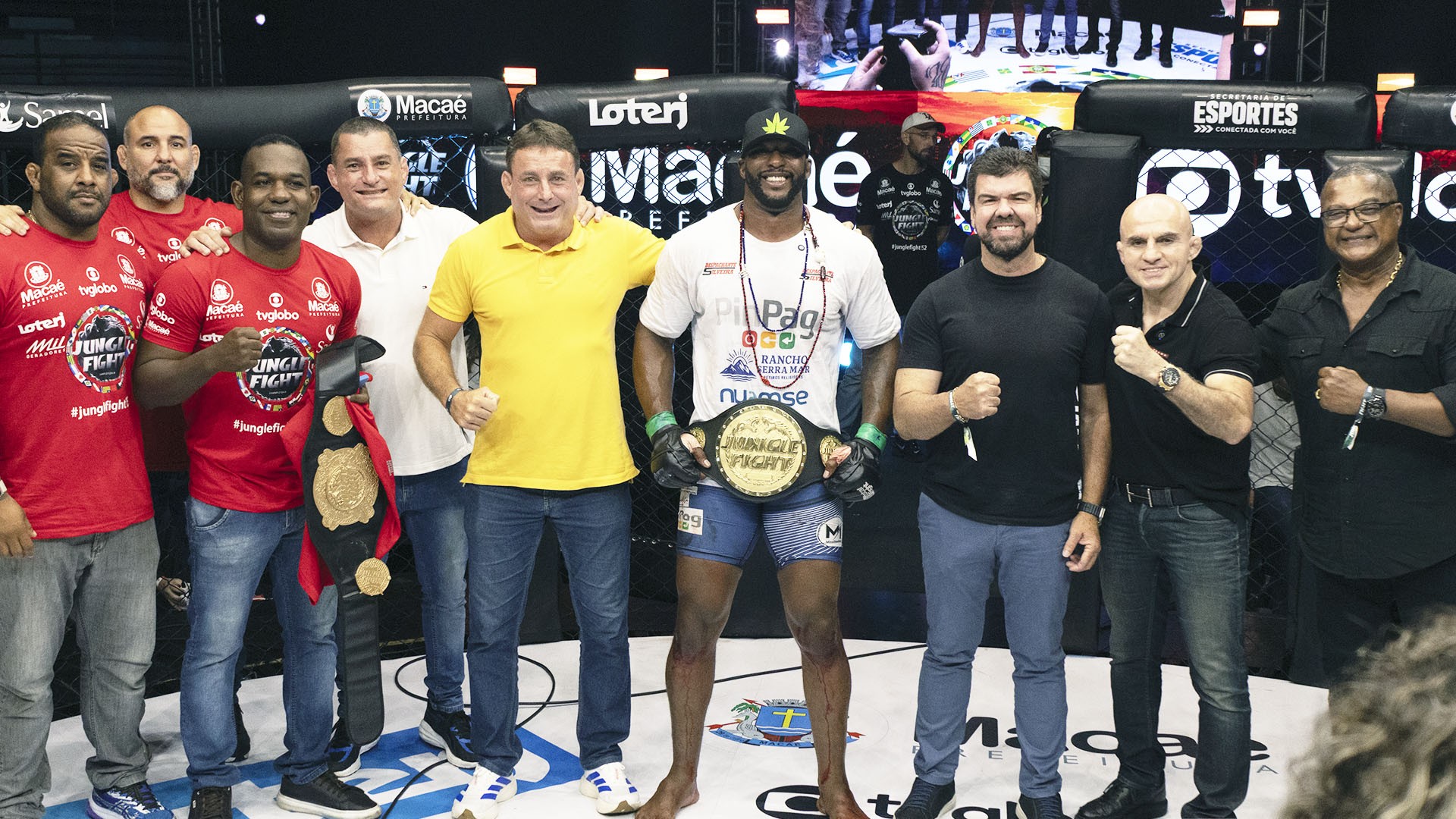 Jungle Fight 152: André Monstro broni pasa wagi ciężkiej przez nokaut w pierwszej rundzie