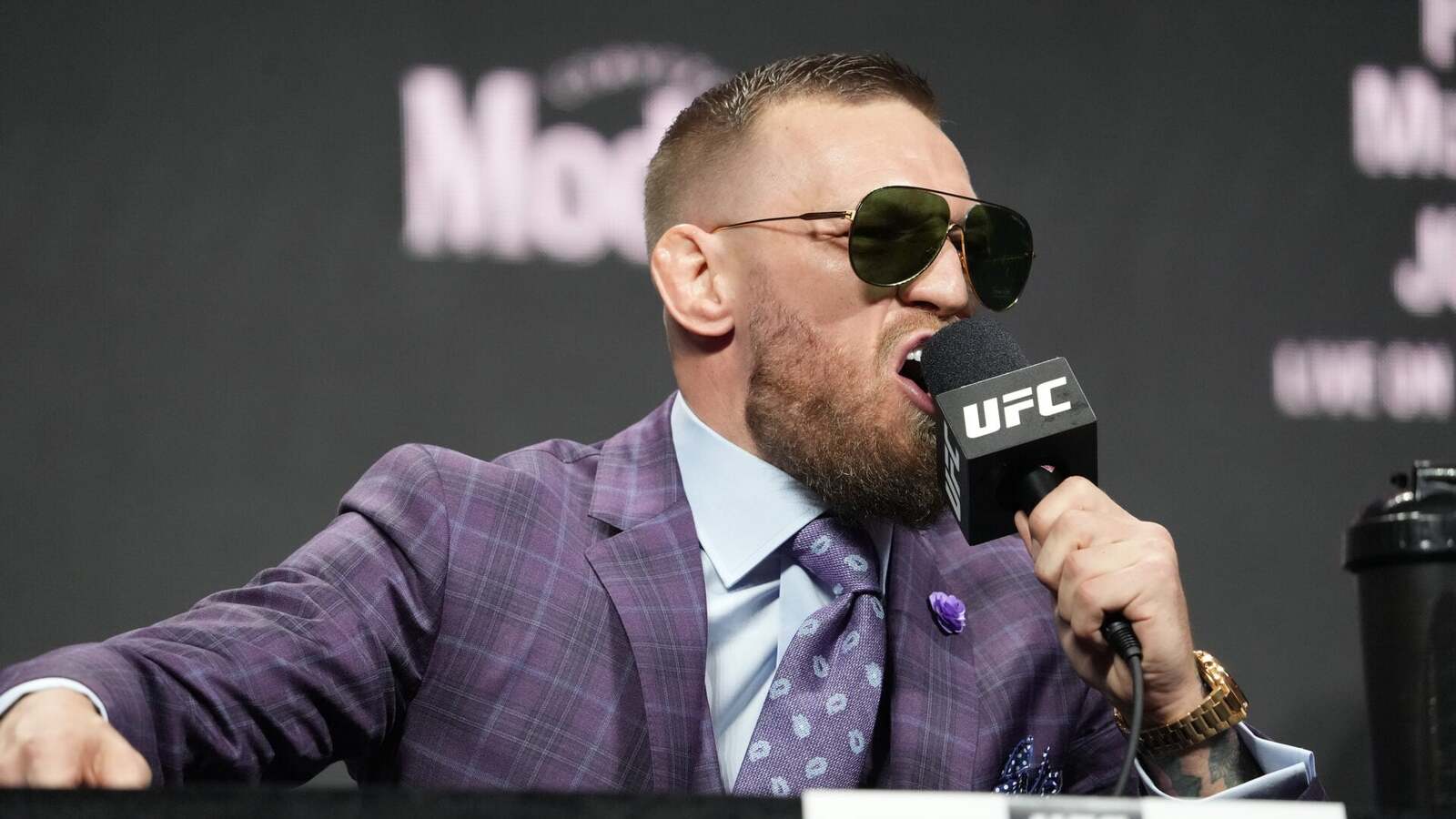 Conor McGregor wzywa do zmian, aby uratować galę UFC Freedom przed złą pogodą