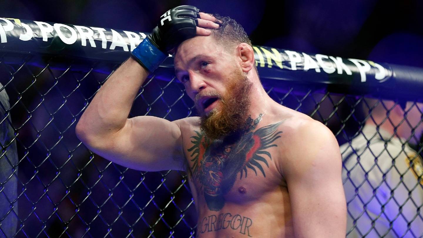 Conor McGregor komentuje kontuzję palca przed powrotem na UFC 329