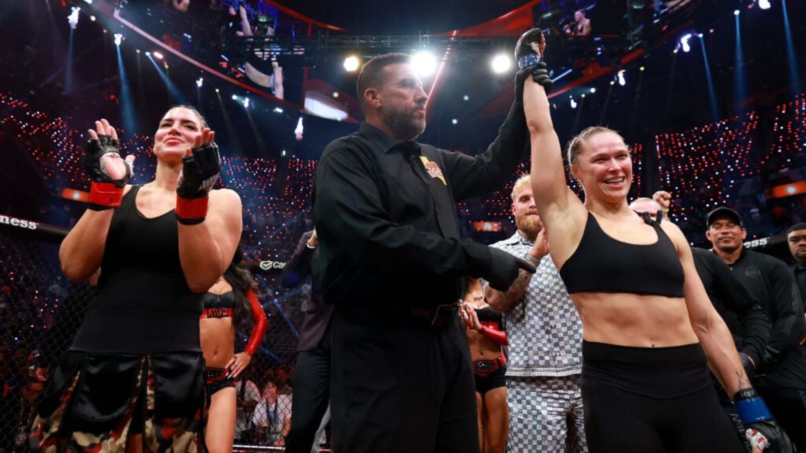 Cris Cyborg twierdzi, że pokonałaby Rondę Rousey i Ginę Carano jednocześnie