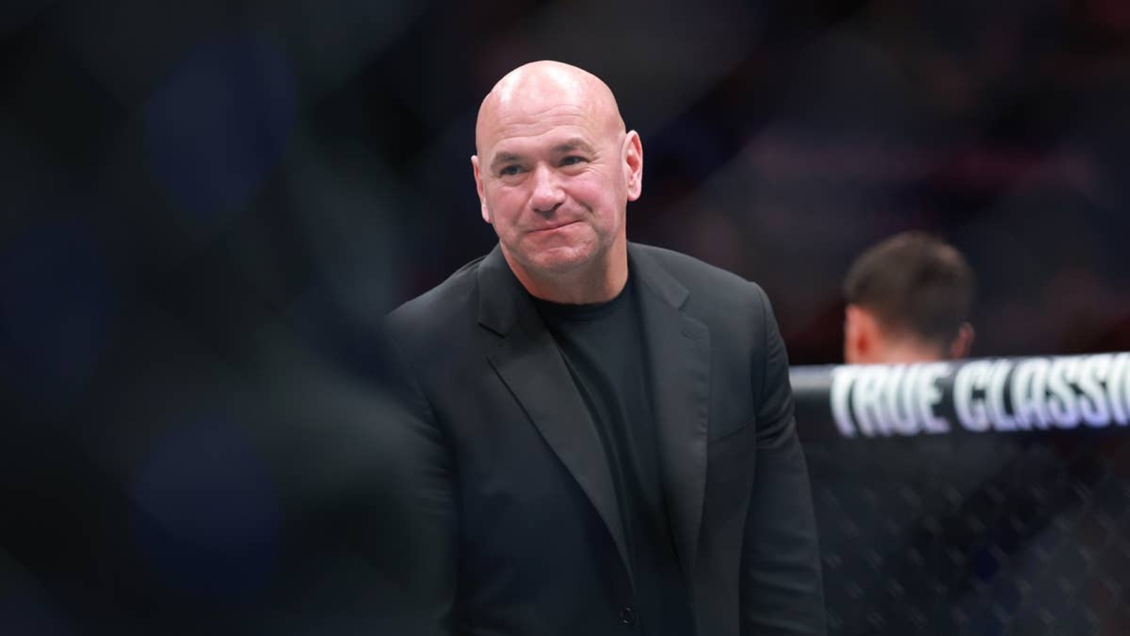 Dana White uderza w 'nikogo' z mediów MMA