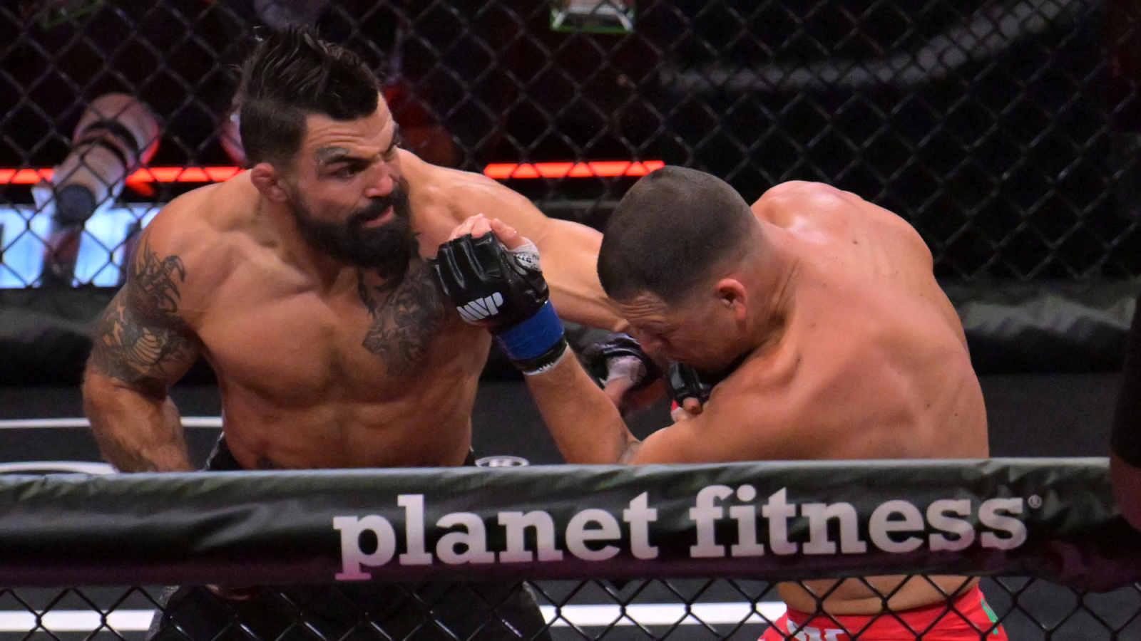 Nate Diaz odpowiada Ilii Topurii: Legenda MMA kpi z mistrza UFC