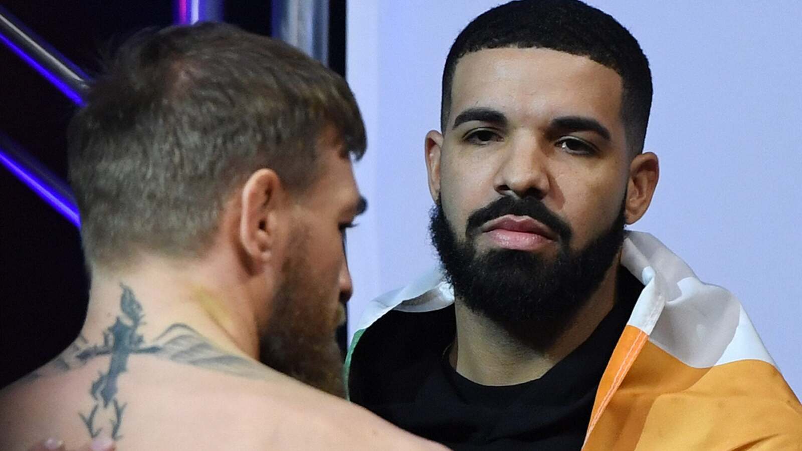 Drake obkłada UFC 329 milionem dolarów na walkę McGregora z Hollowayem