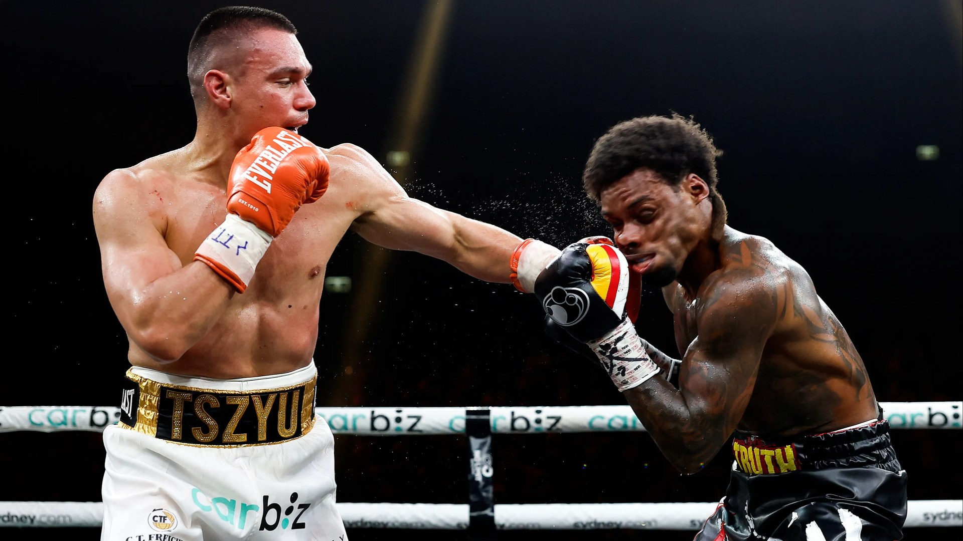 Errol Spence Jr ogłasza zakończenie kariery bokserskiej po porażce z Timem Tszyu