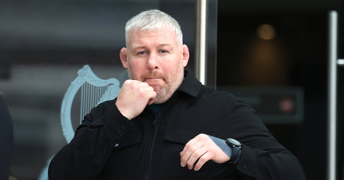 Były zawodnik MMA Charlie Ward otrzymał 56 000 euro odszkodowania po zderzeniu z policyjnym autem
