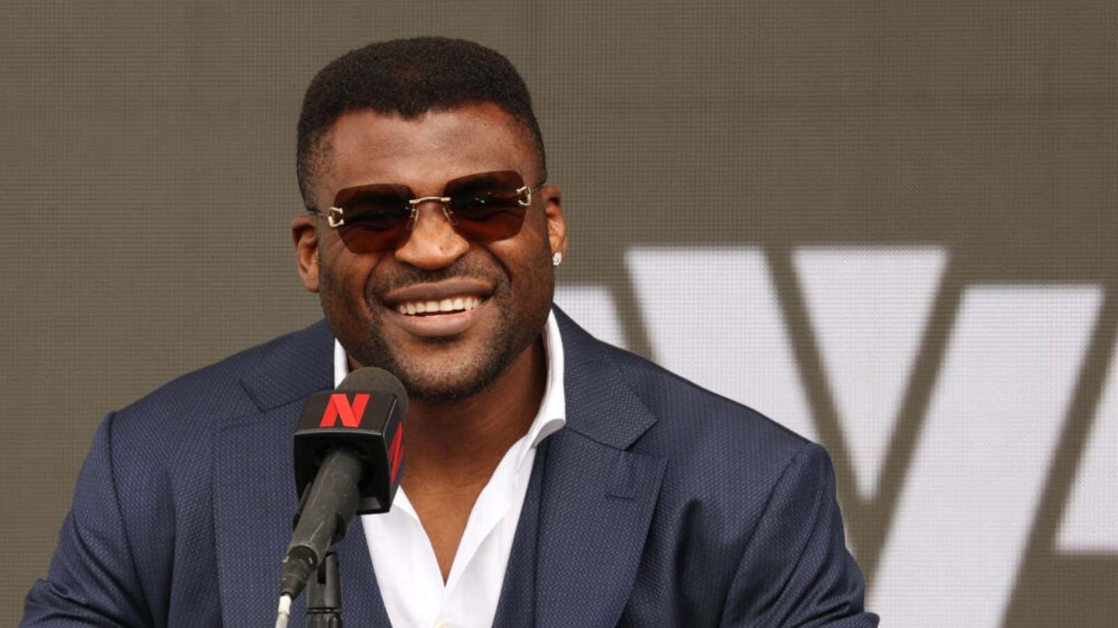 Francis Ngannou plans to prove he’s the #1 heavyweight in MMA while Jon Jones watches at cageside