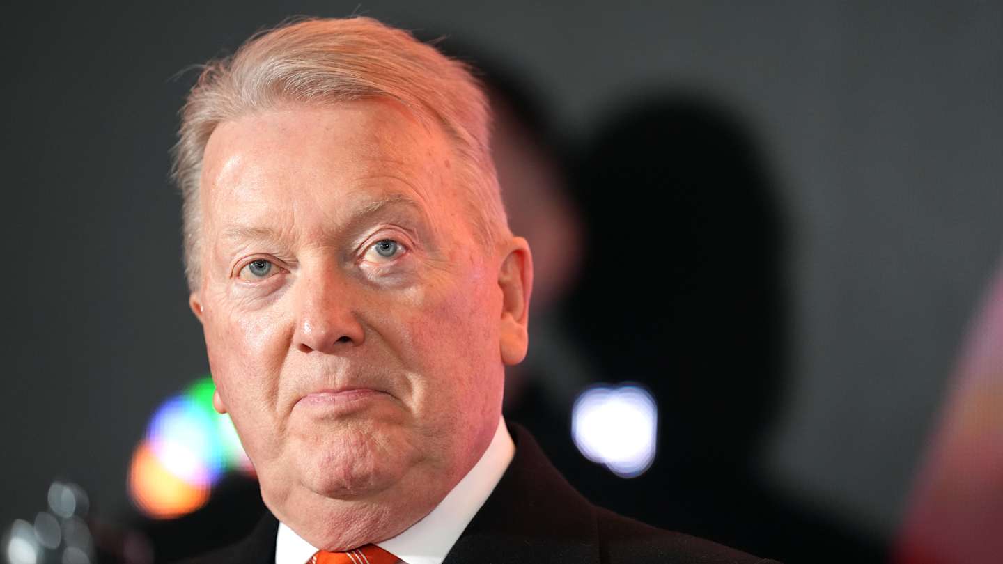 Frank Warren zaprzecza Danie White'owi w sprawie walki Fury vs Joshua