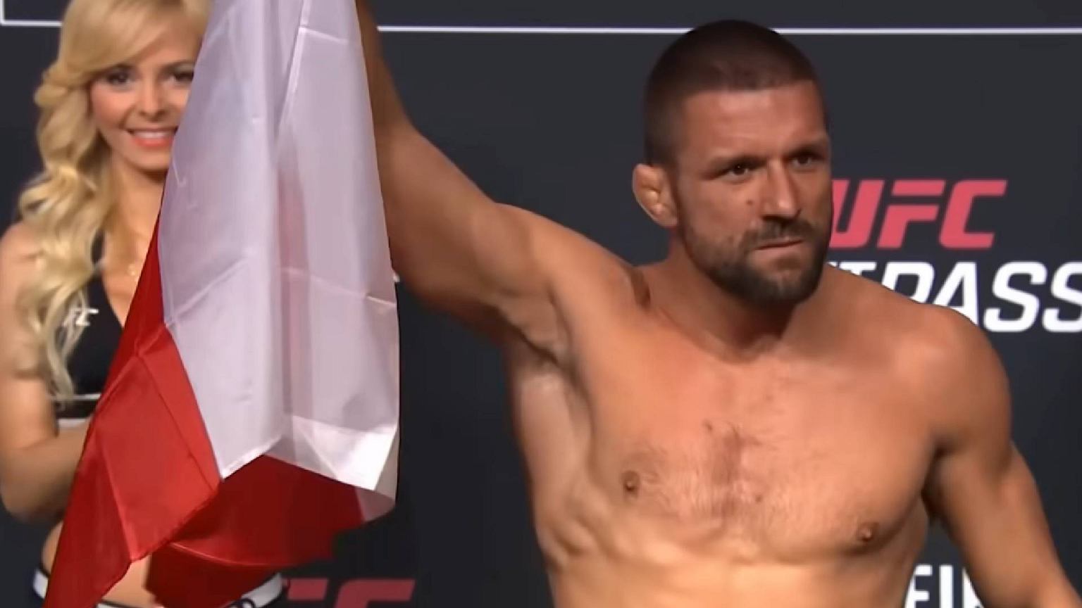 Mateusz Gamrot wraca do klatki! Polak wystąpi w walce wieczoru gali UFC