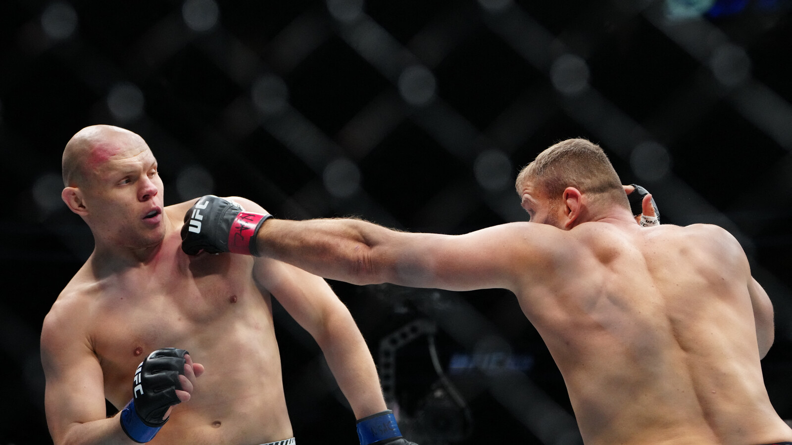 Bogdan Guskov odpowiada na kontrowersyjny żart Valtera Walkera w Gor MMA