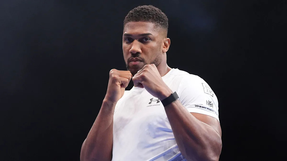 Przyszłość Anthony’ego Joshuy: Eddie Hearn spodziewa się powrotu, ale bez gwarancji