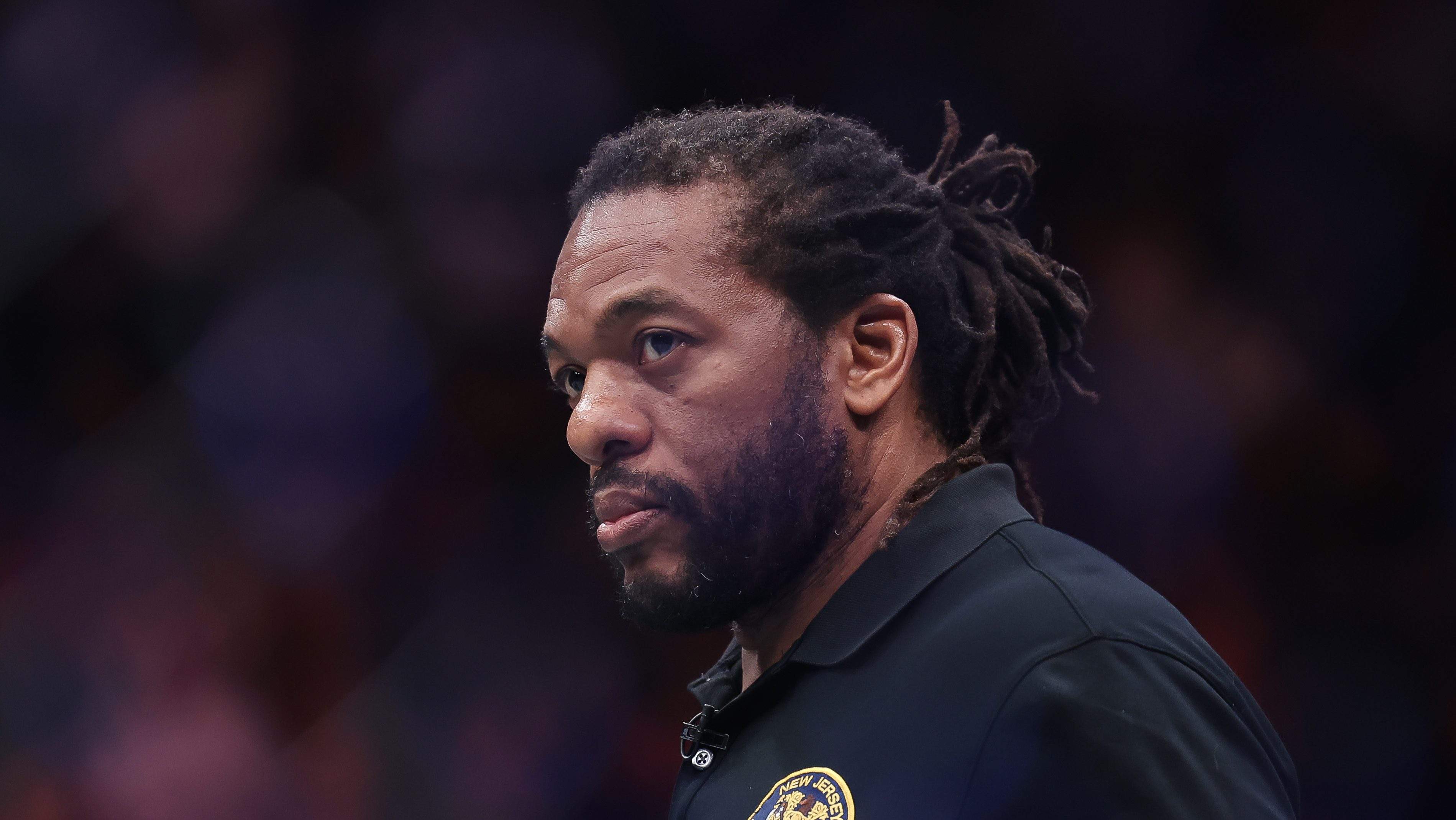Herb Dean rozbiera kontrowersyjną przerwanie walki Alex Pereira vs. Ciryl Gane