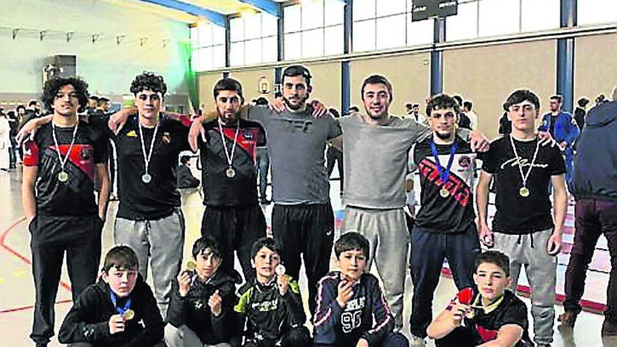 Tragiczny wypadek: dwaj zawodnicy MMA Aveyron 12 zginęli w wypadku samochodowym