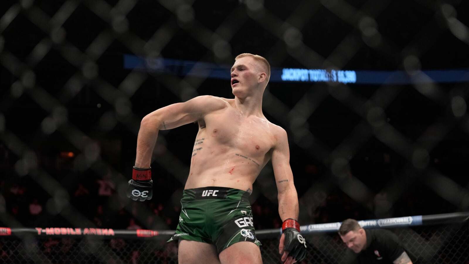 Menadżer Islama Makhacheva ostro krytykuje Iana Garry’ego przed UFC 330