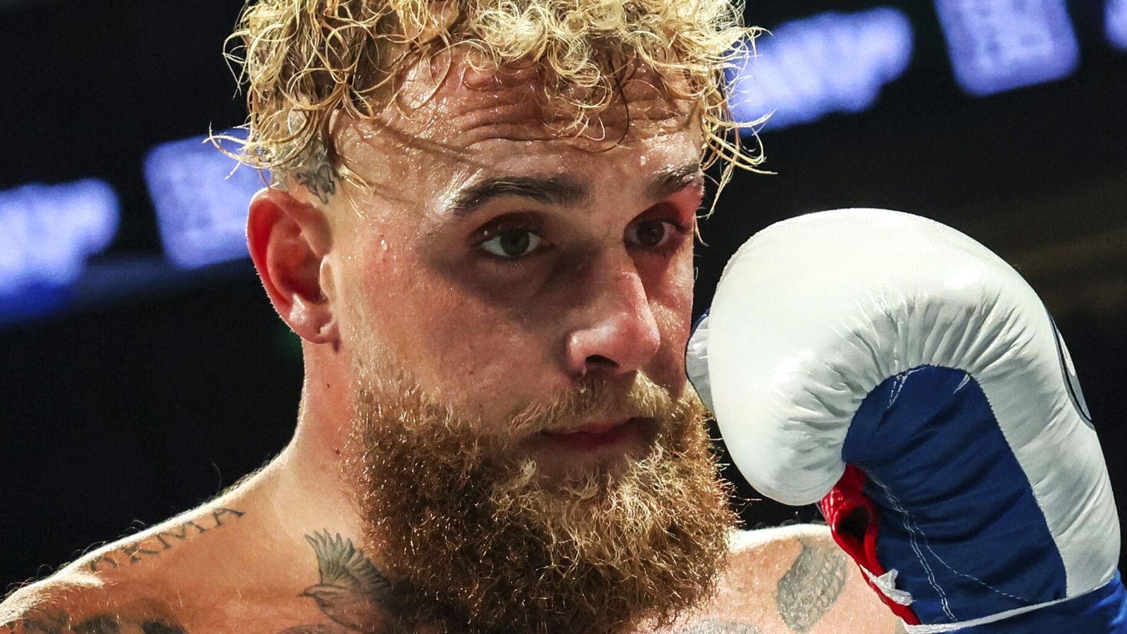 Jake Paul planuje powrót do boksu pod koniec roku, ale 'poważnie' myśli o walce MMA z Usykiem