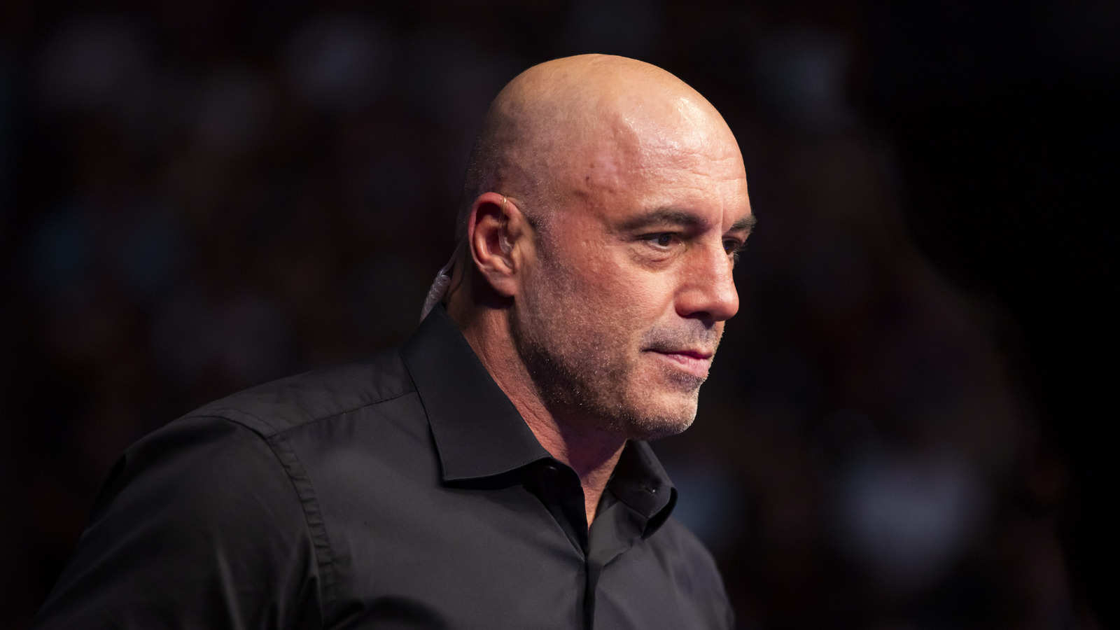 Joe Rogan proponuje legalizację jednego chwytu. 'Zrobiłby zapaśników superniebezpiecznymi'