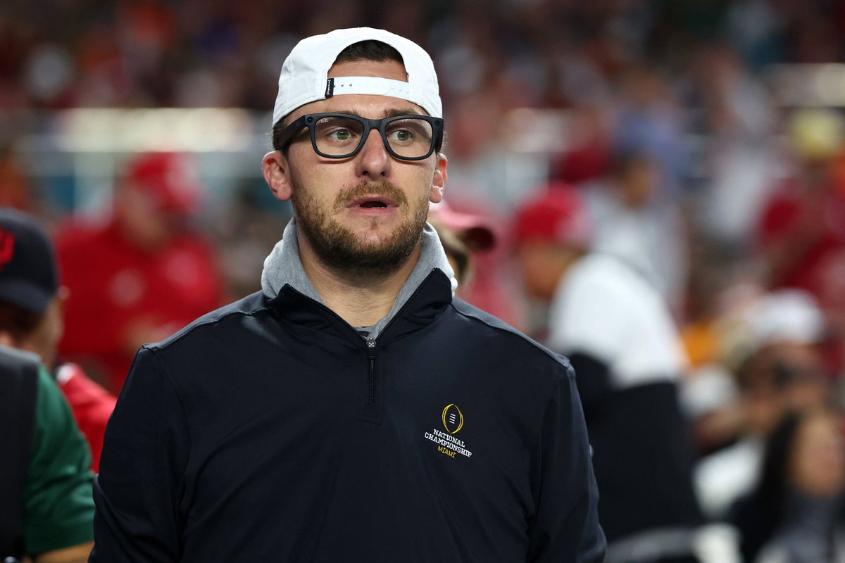 Johnny Manziel zadebiutuje w boksie w UFC Apex: „Walczyłbym za darmo”