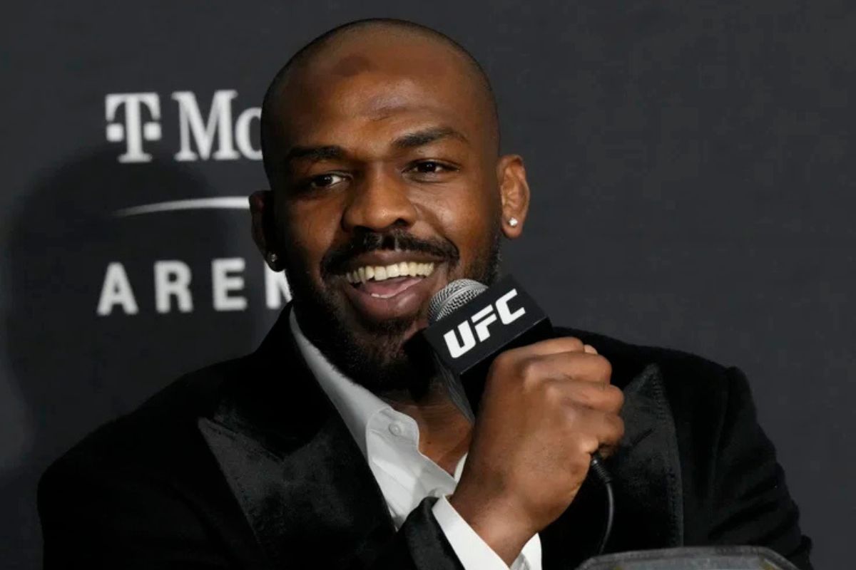Jon Jones reaguje na tatuaż fana. Mistrz UFC „spoliczkował” własną podobiznę