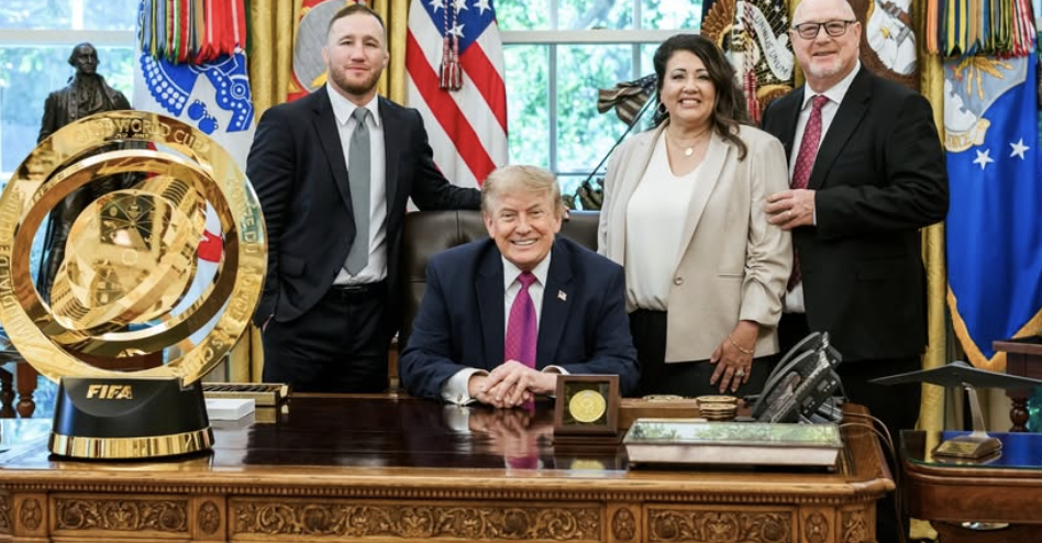 Justin Gaethje w Białym Domu: Środowisko MMA świętuje Dzień Niepodległości