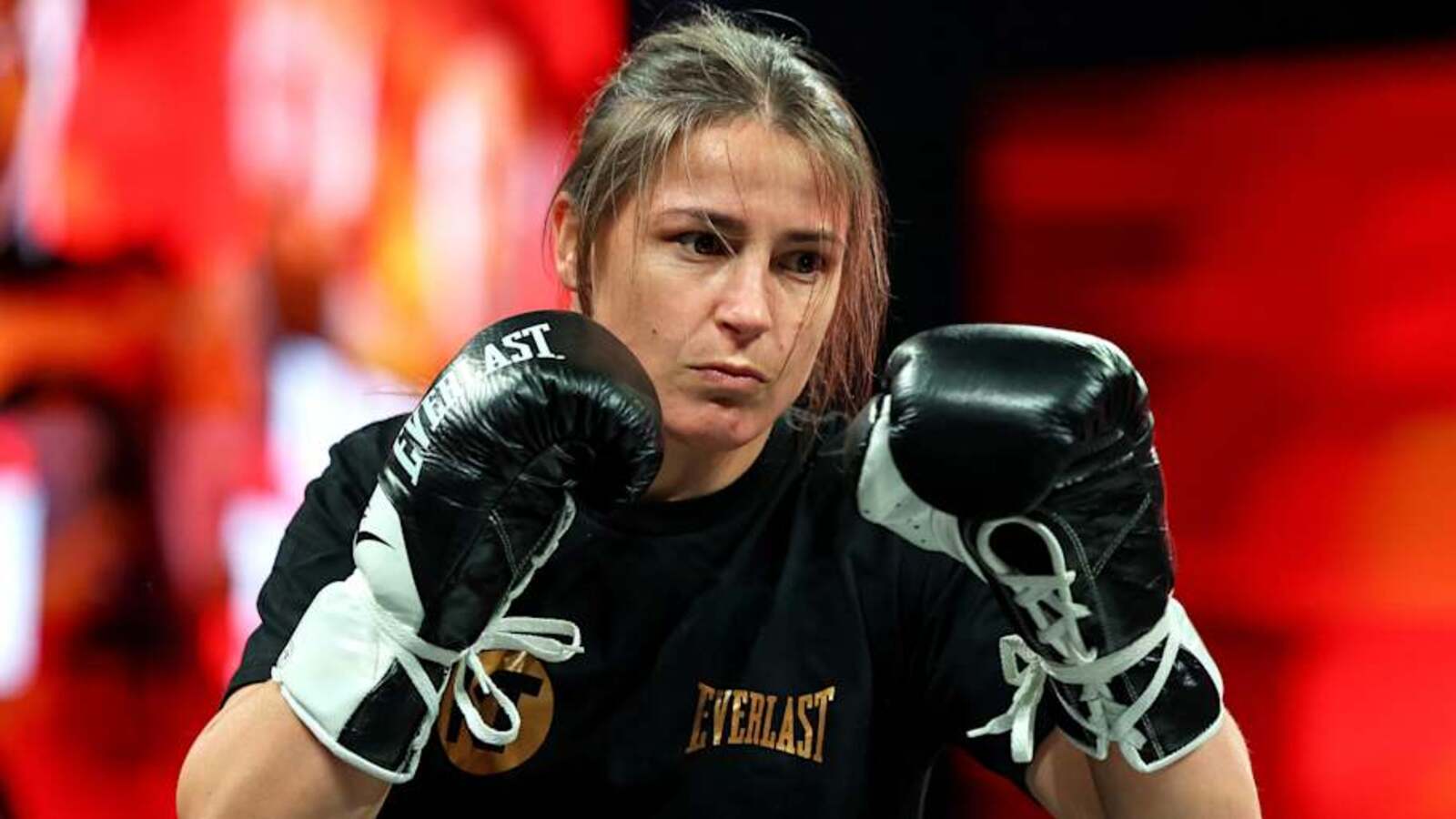 Katie Taylor planuje walkę pożegnalną w Irlandii na 2026 rok
