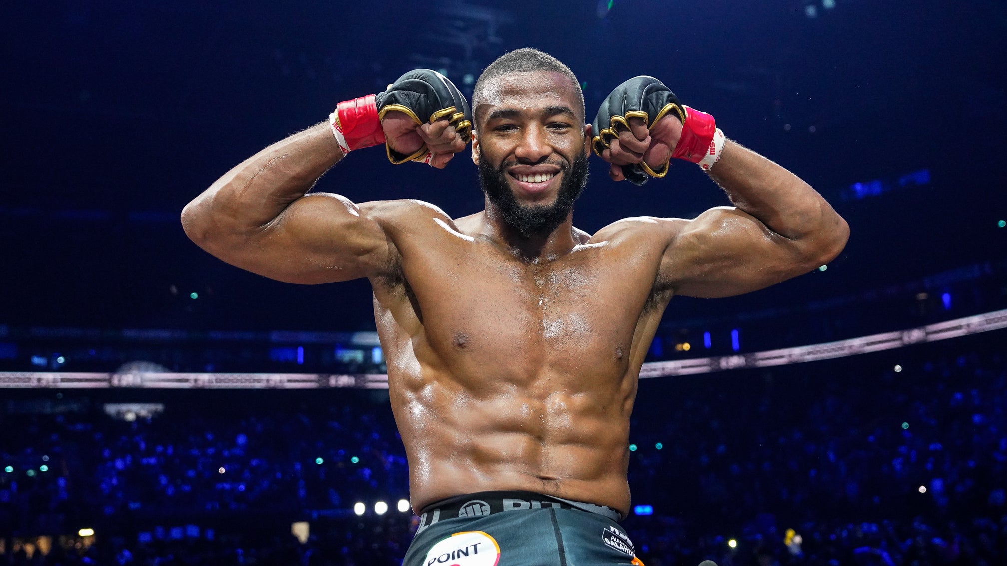 Salahdine Parnasse zmienia organizację i zawalczy w main evencie UFC Paryż