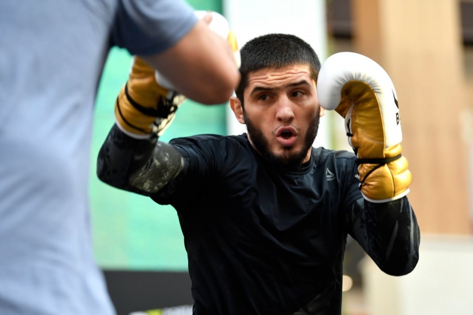 Islam Makhachev: „Chcę odejść niepokonany jako mistrz”