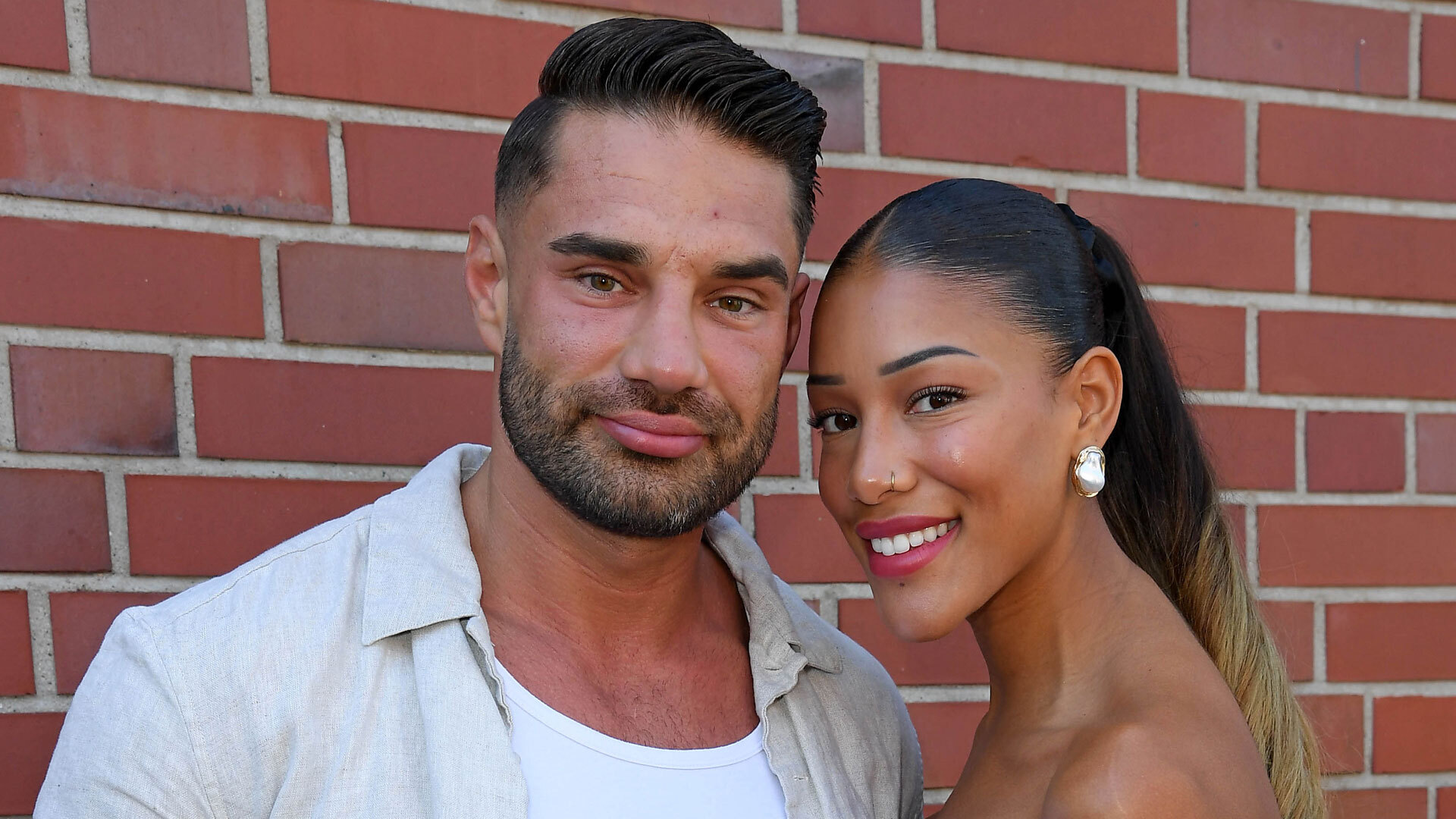 Meet Aleks Petrovic, the reality TV heart throb & fitness guru taking on Chase DeMoor on Fame Fighting vs Misfits card