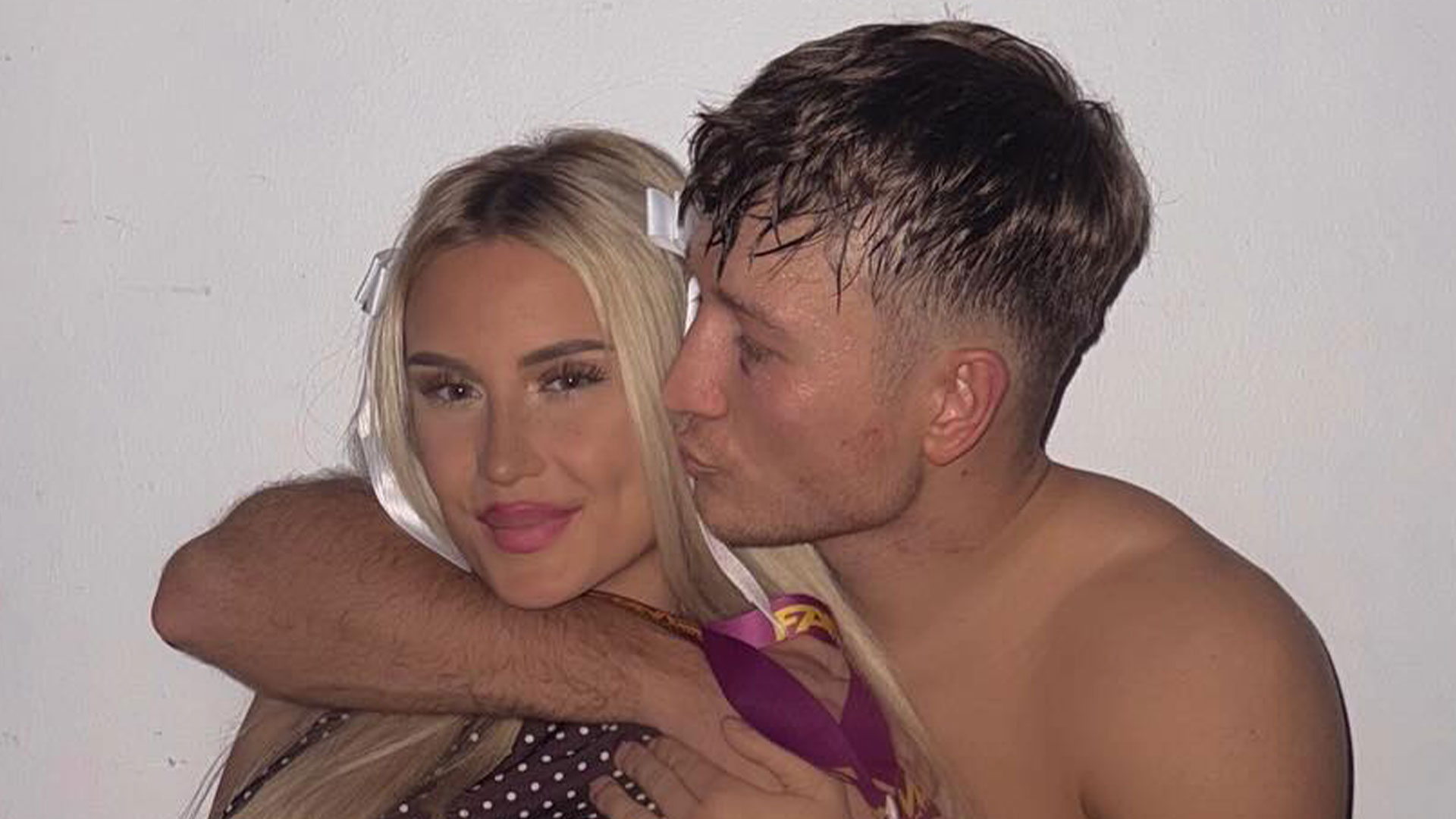 Kim jest Oliver Ginkel? Mistrz boksu i gwiazda TV wystąpi na gali Misfits vs Fame Fighting