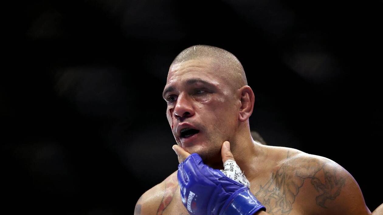 Alex Pereira przyznaje, że boi się wrócić do UFC po porażce z Cirylem Gane