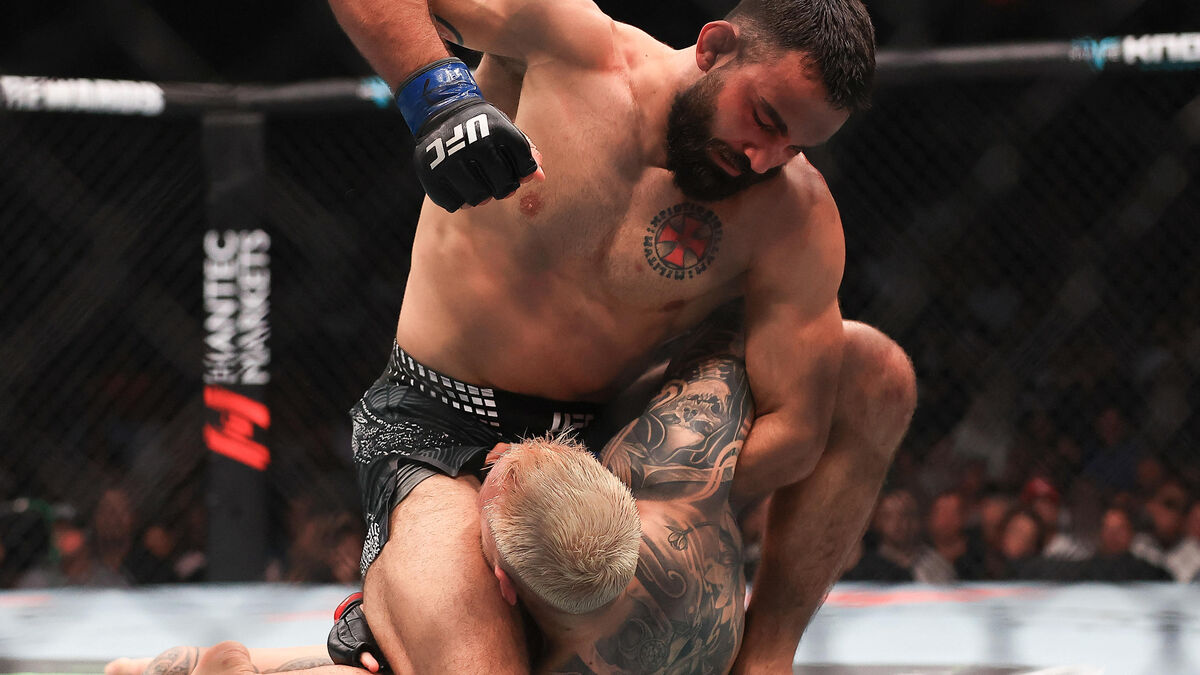 Benoit Saint Denis wraca do klatki! Francuz zmierzy się z Paddym Plimbettem w Las Vegas
