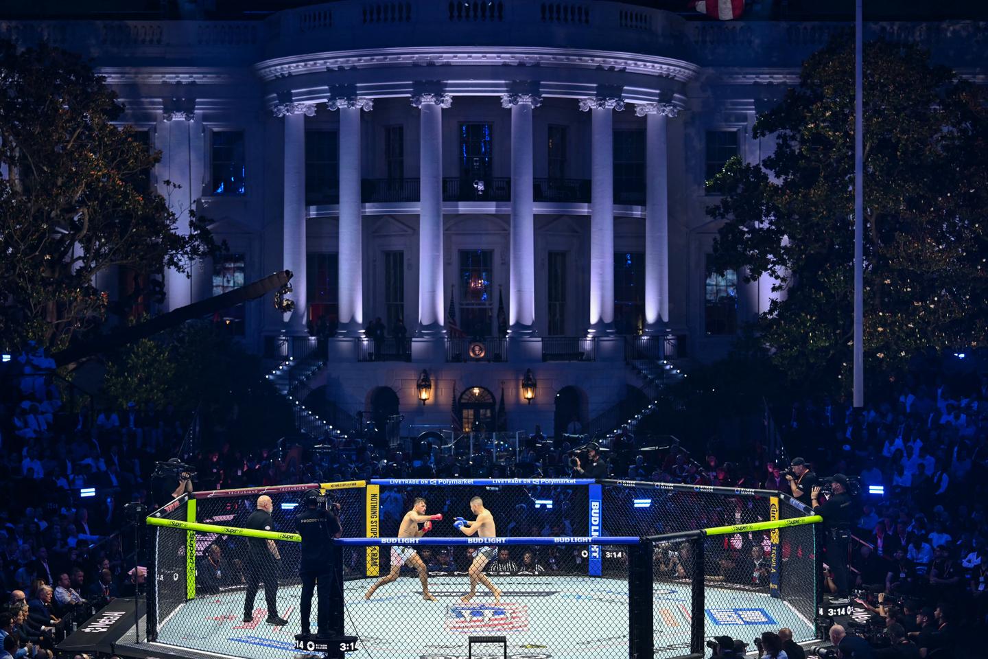 MMA w „Le Monde”: od podziemia we Francji po pokaz przed Białym Domem