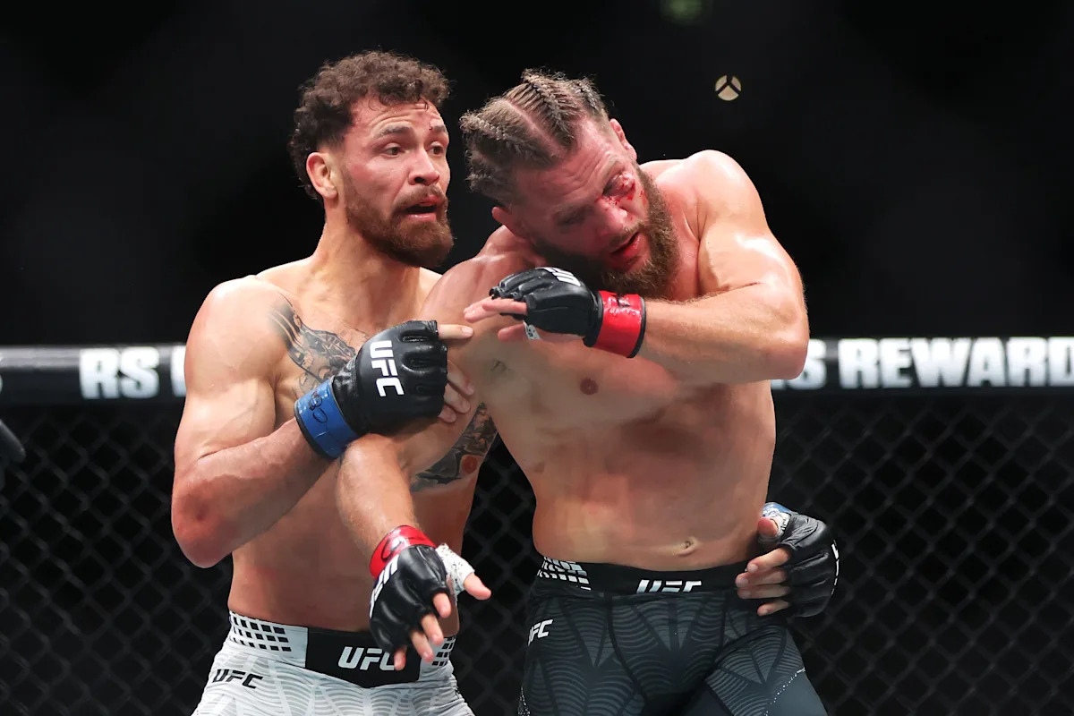 Mauricio Ruffy z nokautem miesiąca! Imponujący powrót Brazylijczyka doceniony przez MMA Junkie