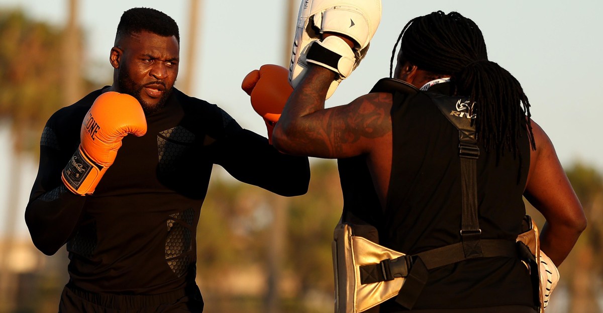 Francis Ngannou otwarcie o tym, jak śmierć syna omal nie zakończyła jego kariery