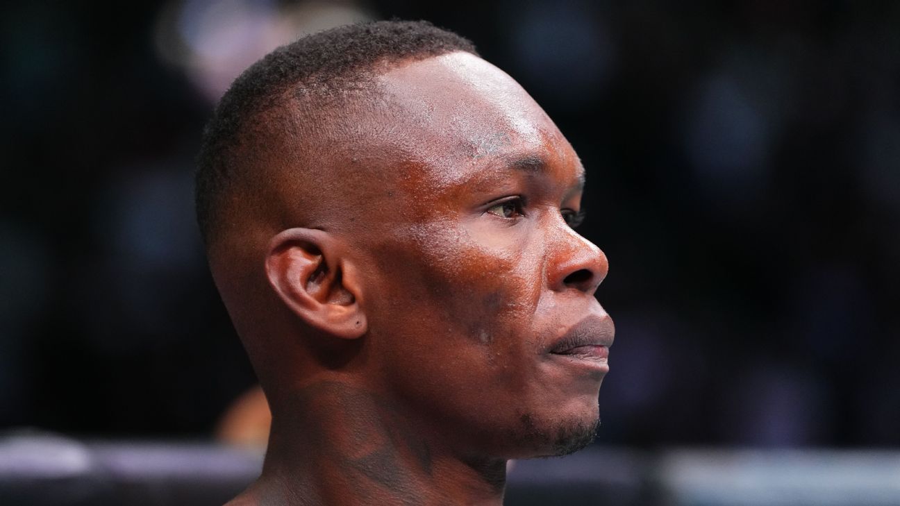 Świat MMA komentuje nokaut Israela Adesanyi na UFC Seattle: 'Jego era się skończyła'