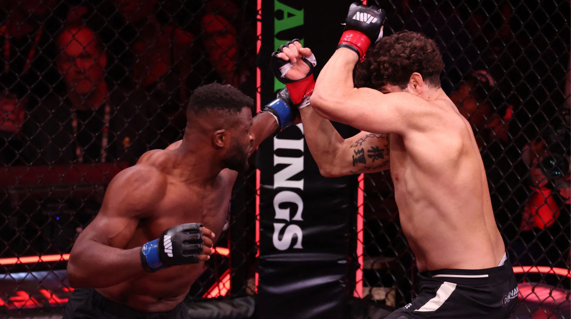 Ngannou wraca do MMA i nokautuje Linsa na gali MVP