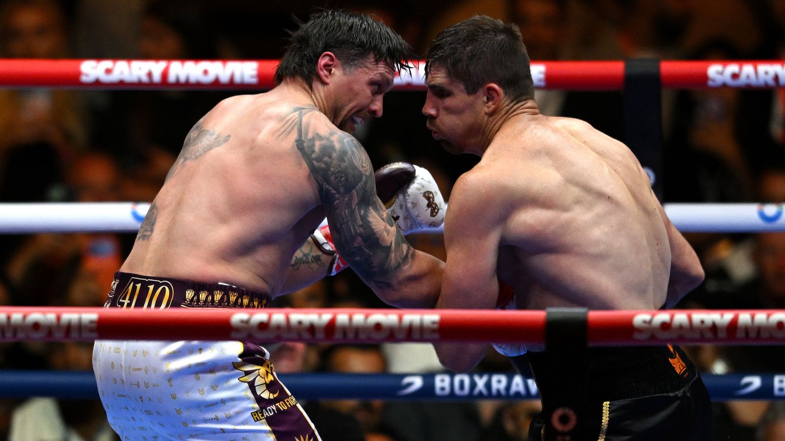 Ołeksandr Usyk pokonał Rico Verhoevena i obronił pas WBC wagi ciężkiej