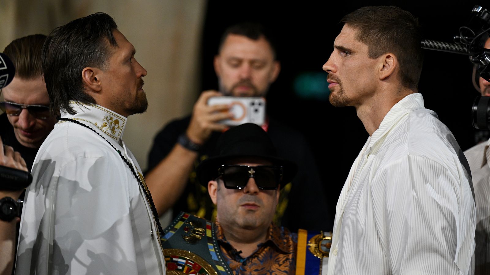 Oleksandr Usyk vs Rico Verhoeven: Czy „Król Kickboxingu” zdoła zszokować bokserski świat?