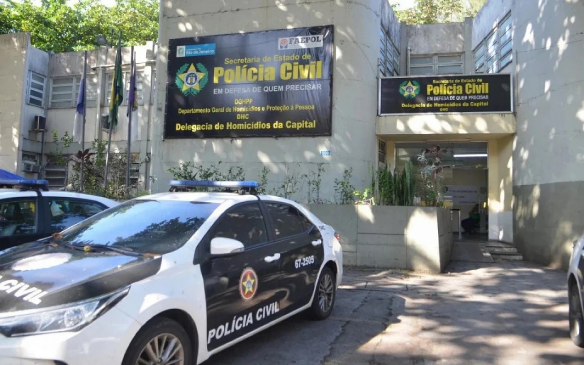 Policja cywilna aresztuje mężczyznę zamieszanego w śmierć nauczyciela MMA
