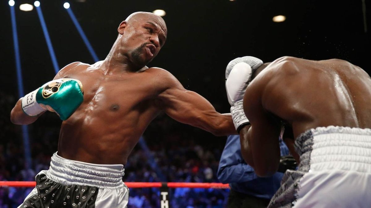 Niepokonany bokser z Teksasu ściga rekord Floyda Mayweathera. Ma już bilans 44-0