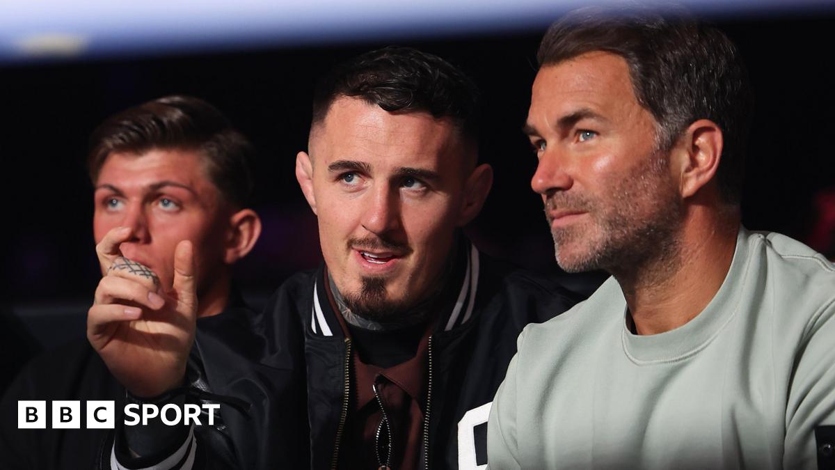 Eddie Hearn apeluje do Dany White'a o zwolnienie Toma Aspinalla z kontraktu UFC