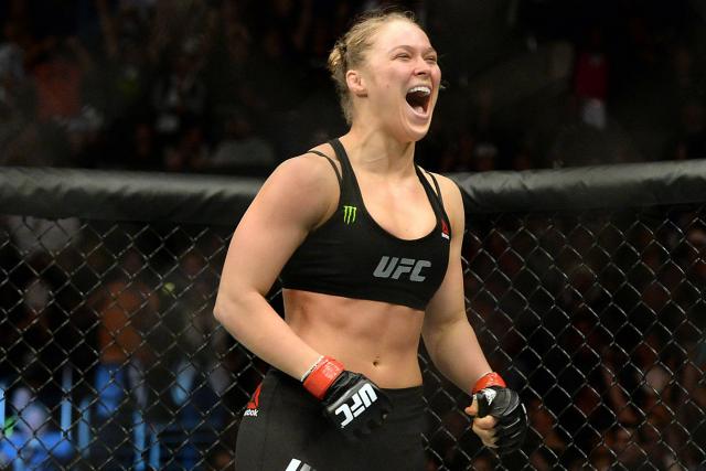 Ronda Rousey wraca do MMA na galę Netflixa. Zmierzy się z Giną Carano