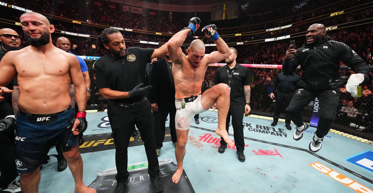 UFC 328: Sean Strickland sensacyjnie odbiera pas Khamzatowi Chimaevowi