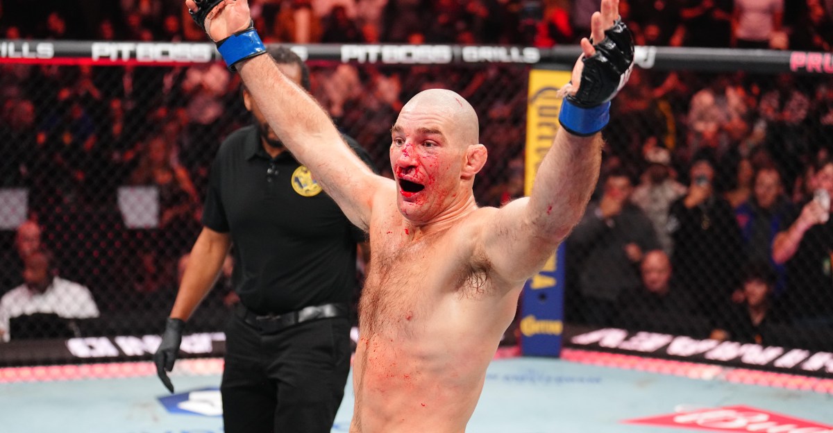 UFC 328: Sean Strickland ponownie mistrzem! Pokonał Khamzata Chimaeva na punkty